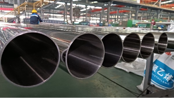 不銹鋼消音器用啥管？