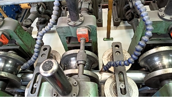 不銹鋼焊管與無縫管價格差異之謎！